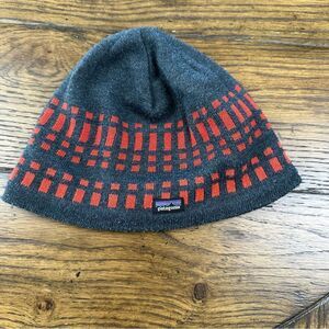 Patagonia Gray and Red Beanie Winter Hat